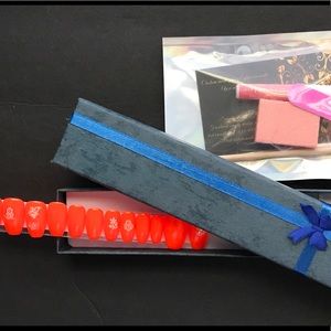 Handmade Press On Nails - Simply Design Llc